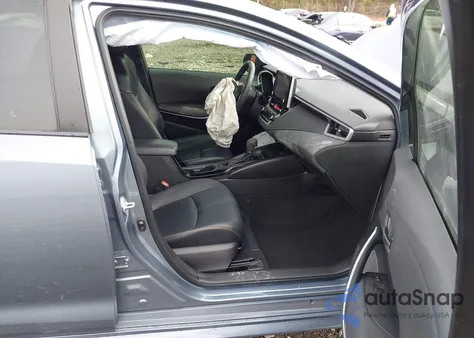 2022 Toyota Corolla Hybrid Le z USA, uszkodzony, nr VIN JTDEAMDE3NJ060257